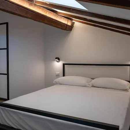 Roof 211 아파트 *